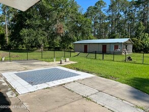 4565 Cedar Point Rd in Jacksonville, FL - Building Photo - Building Photo