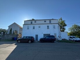 55 Bouton St in Norwalk, CT - Building Photo