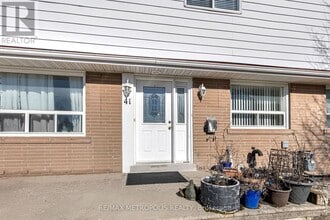 41 Tormore Dr in Richmond Hill, ON - Building Photo - Building Photo