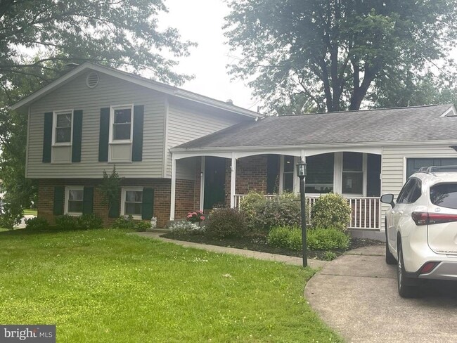 219 Wildman St NE