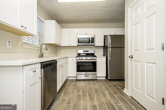 4103 Kingship Dr in Ellenwood, GA - Building Photo - Building Photo