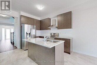 2968 Seagrass St in Pickering, ON - Building Photo - Building Photo