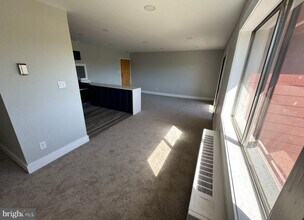 1521 S George Mason Dr in Arlington, VA - Building Photo - Building Photo