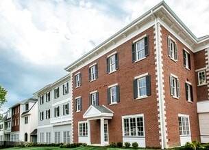 Metro Star - Metro 121 in Milford, CT - Building Photo - Building Photo