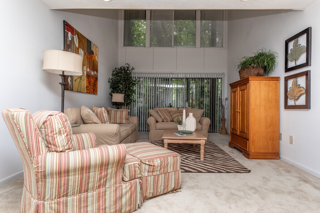 The Villas of East Cobb Apartments in Marietta, GA