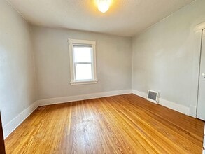 403 Charles St in Fort Dodge, IA - Building Photo - Building Photo