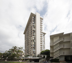 Makiki Towers in Honolulu, HI - Building Photo - Building Photo