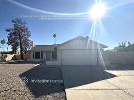 6801 W Shangri La Rd in Peoria, AZ - Building Photo