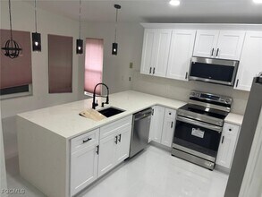 17920 Antherium Ln in North Fort Myers, FL - Building Photo - Building Photo