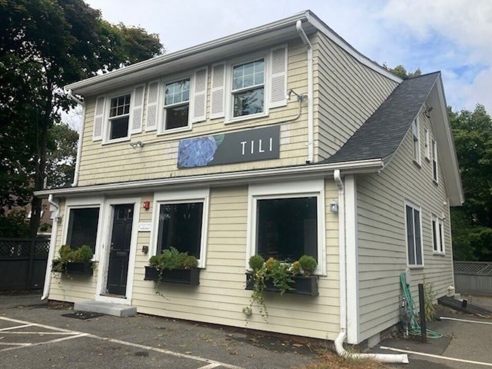 11 Vinnin St in Salem, MA - Building Photo