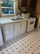 3700 Market St in Pensacola, FL - Foto de edificio - Building Photo