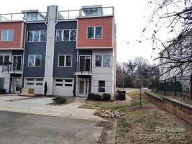 1506 Peridoe Point Ln in Charlotte, NC - Building Photo
