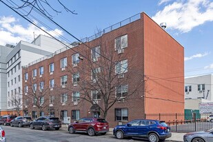 1322-1328 Clinton Ave in Bronx, NY - Building Photo