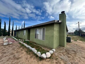 58161 Delano Trail in Yucca Valley, CA - Building Photo - Building Photo
