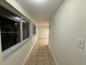 5114 SW 133rd Ct Dr in Miami, FL - Building Photo - Building Photo