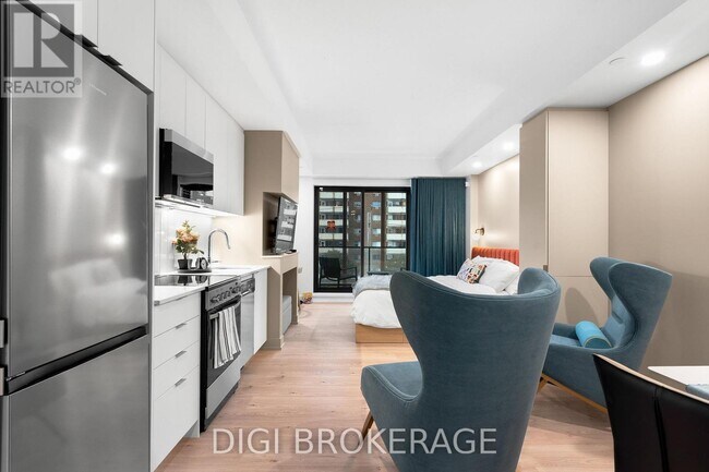 1250 Cummings Ave in Ottawa, ON - Building Photo - Building Photo