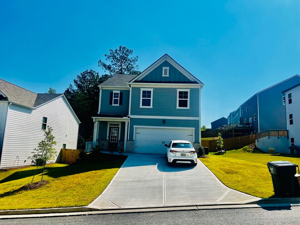 246 White Cedar Dr in Dawsonville, GA - Building Photo