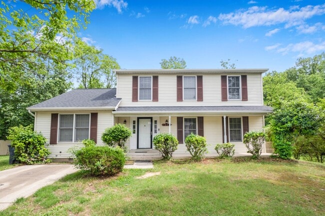 property at 5408 Woodland Blvd