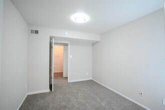 12550 John F Kennedy Blvd in Houston, TX - Building Photo - Building Photo