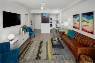 Casa del Rio in Peoria, AZ - Foto de edificio - Building Photo