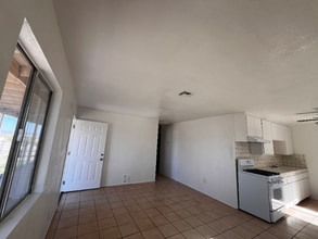 137 San Carlos St in Needles, CA - Building Photo - Building Photo