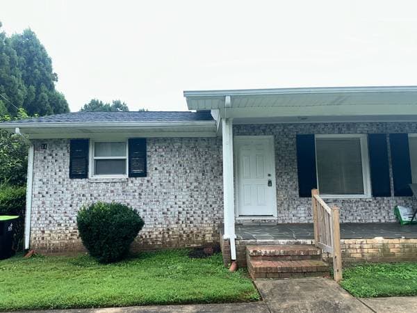 4698 NC-62, Unit 4698Highway62