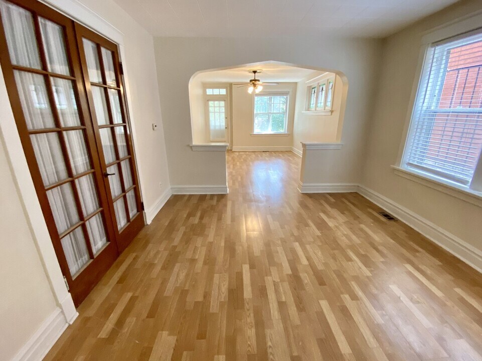 4553 Arco Ave in St. Louis, MO - Building Photo