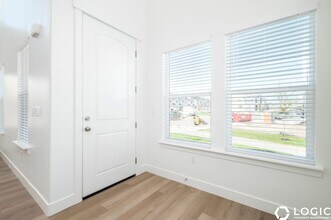 3926 970 N in Lehi, UT - Foto de edificio - Building Photo