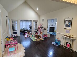 22908 N Brown Square in Ashburn, VA - Building Photo - Building Photo