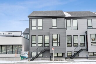 8 8 St SE in Calgary, AB - Building Photo - Building Photo