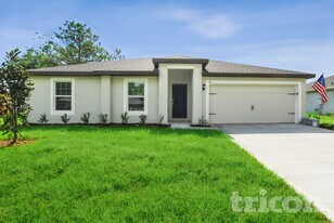18 Prince Kaarel Ln in Palm Coast, FL - Building Photo