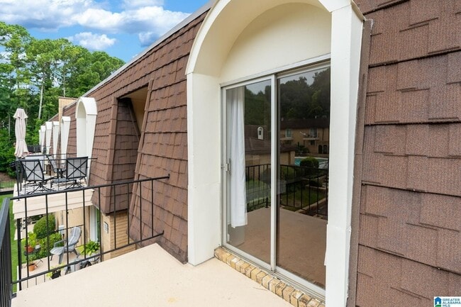 159 Old Montgomery Hwy in Vestavia Hills, AL - Foto de edificio - Building Photo