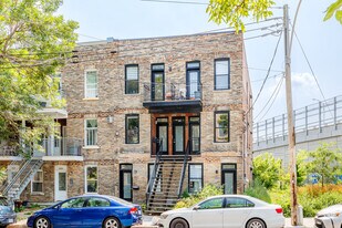 830 Desnoyers Rue in Montréal, QC - Building Photo