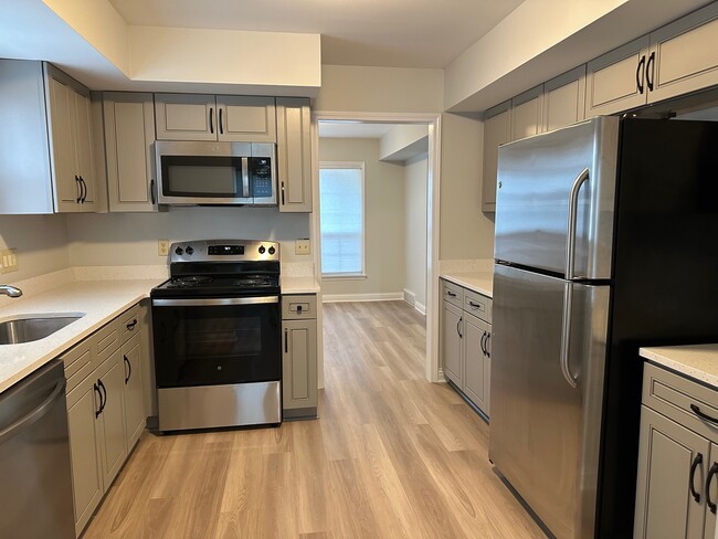 property at 1455 Eaton Ave