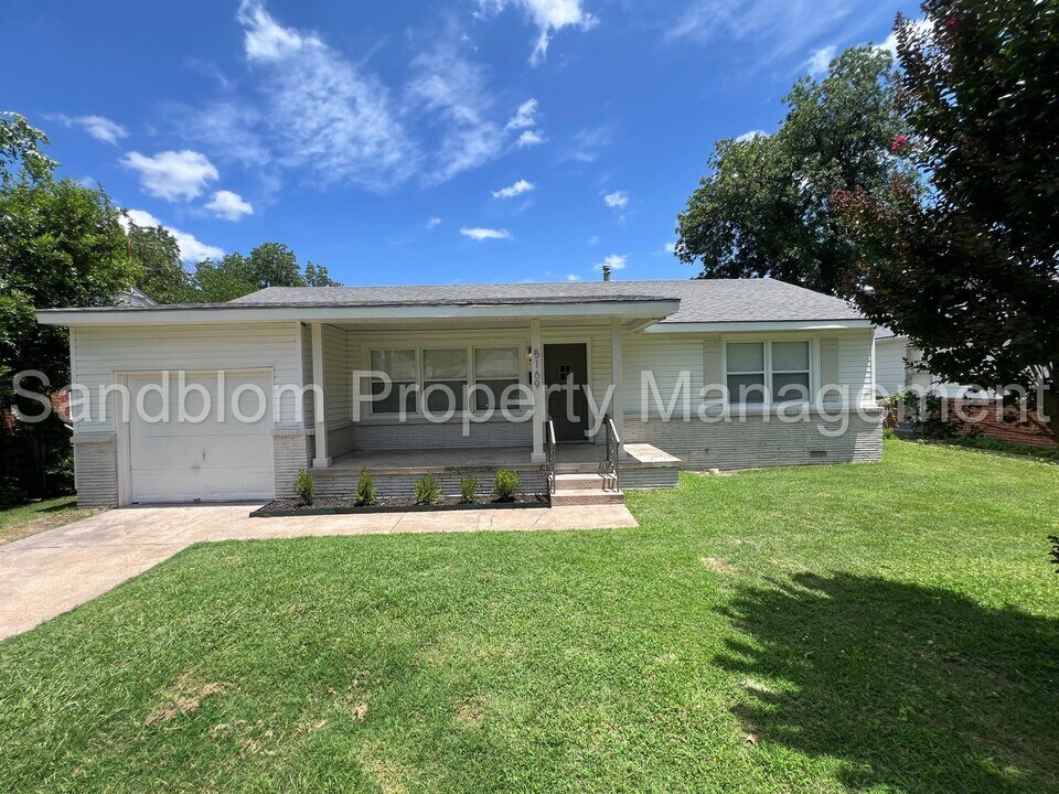 5169 S Troost Ave in Tulsa, OK - Building Photo