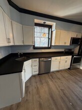 2641 S Kingshighway Blvd in St. Louis, MO - Foto de edificio - Building Photo