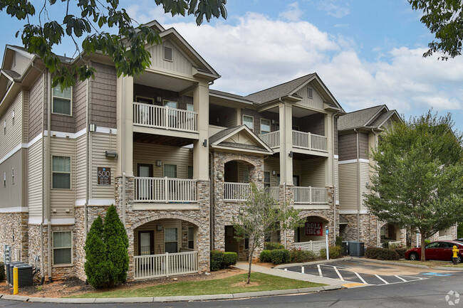 Toscana Apartment Homes in Greenville, SC - Building Photo - Building Photo