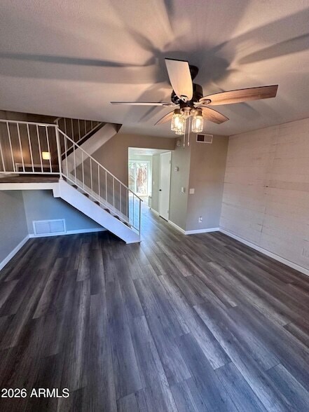 4901 E Kelton Ln in Scottsdale, AZ - Building Photo - Building Photo