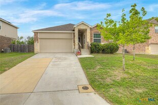 1814 Strawberry Fld in New Braunfels, TX - Building Photo