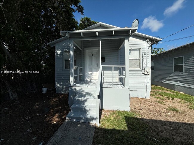 820 21st St in West Palm Beach, FL - Building Photo - Building Photo