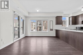 40 Halliford Pl in Brampton, ON - Building Photo - Building Photo