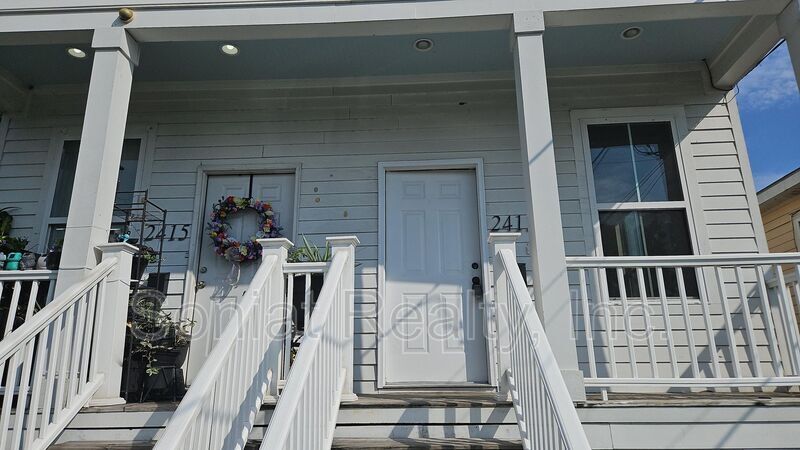 2413 S Johnson St in New Orleans, LA - Building Photo