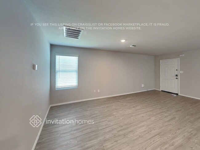 7327 Plata Cir in San Antonio, TX - Building Photo - Building Photo