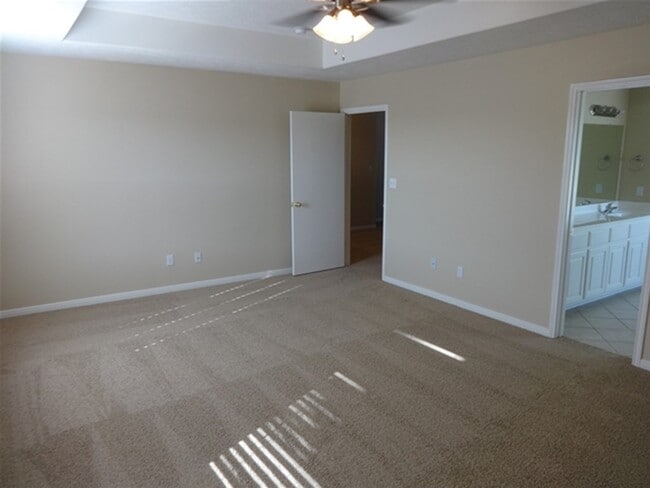 9116 Dolphin Cir in Texas City, TX - Building Photo - Building Photo