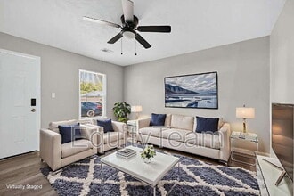 10032 Regency Ct in Cincinnati, OH - Building Photo - Building Photo