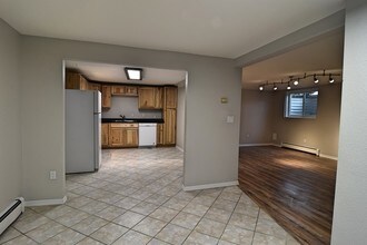 943 Van Gordon St-Unit -B in Golden, CO - Building Photo - Building Photo