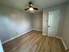 815 Kingdom Cir in Waxahachie, TX - Building Photo - Building Photo