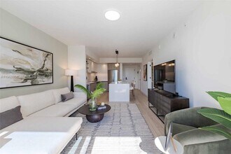 3900 Alton Rd in Miami Beach, FL - Building Photo - Building Photo
