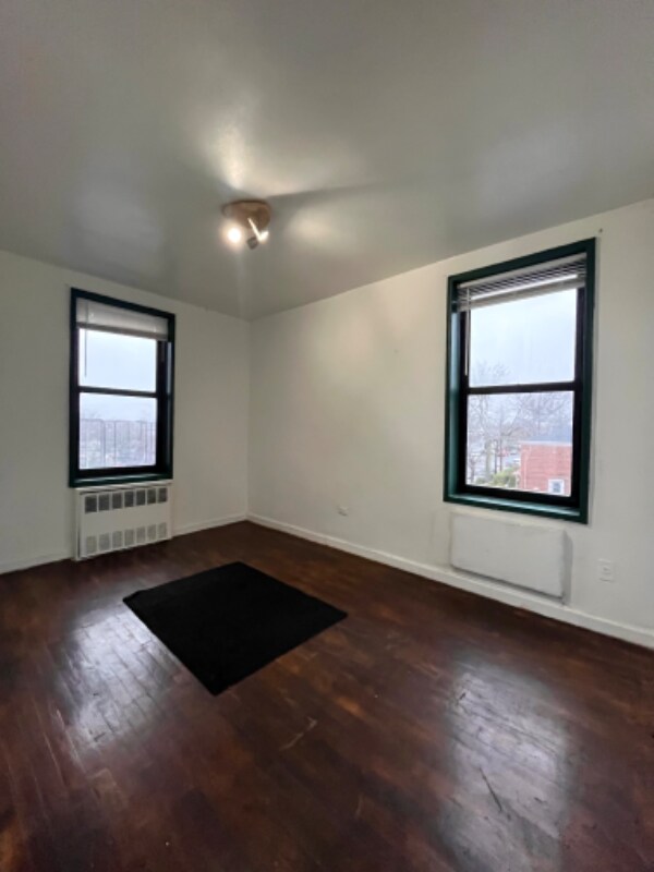 3255 Randall Ave in Bronx, NY - Building Photo - Building Photo