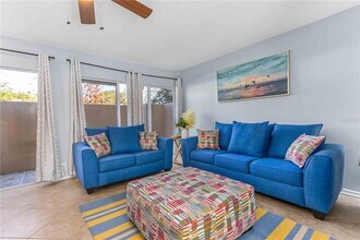 824 Padua Ln in Clearwater, FL - Building Photo - Building Photo